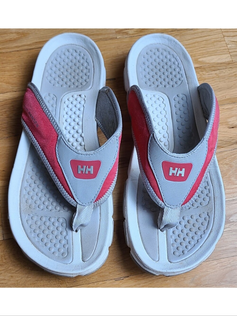 Helly Hansen Sport Flip-flop Thong Sandals Beach Pool Coastal Size 8 Red gray